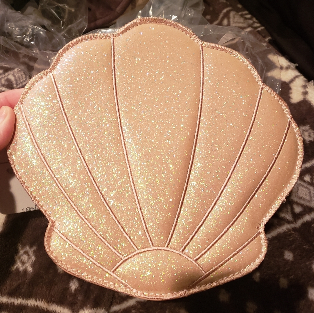 Loungefly Shell Cross Body